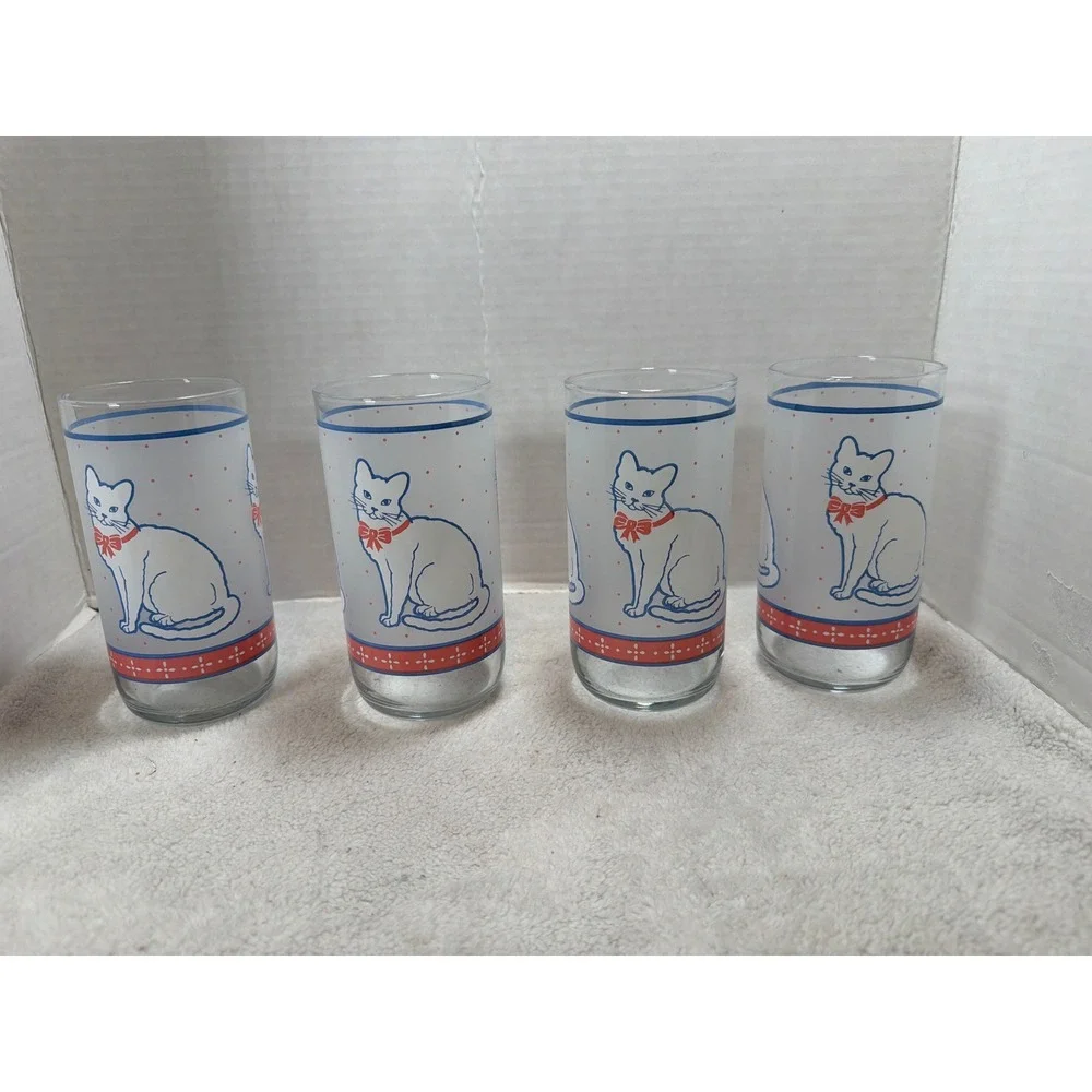 Vintage Libbey Set Of 4 Cat Drinking Glasses 13oz White Frosted W/Dots Blue Pink